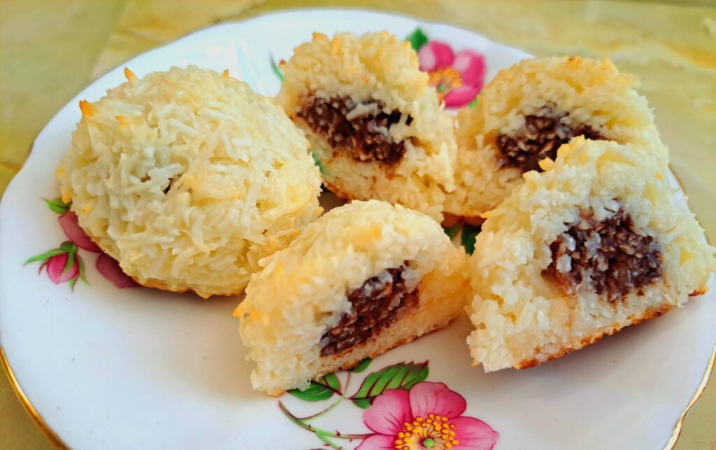 Coconut macaroons