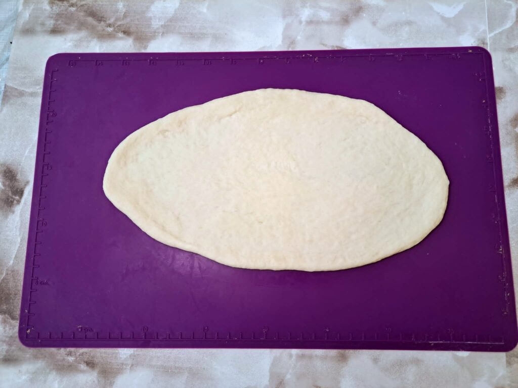 Shaping the dough