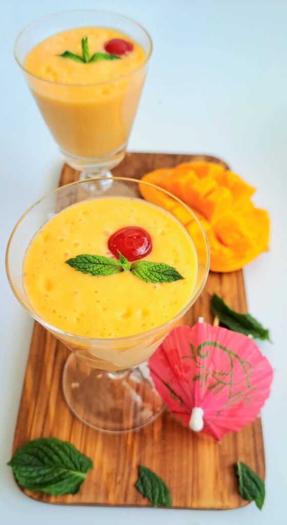 Mango Coconut Strawberry Smoothie