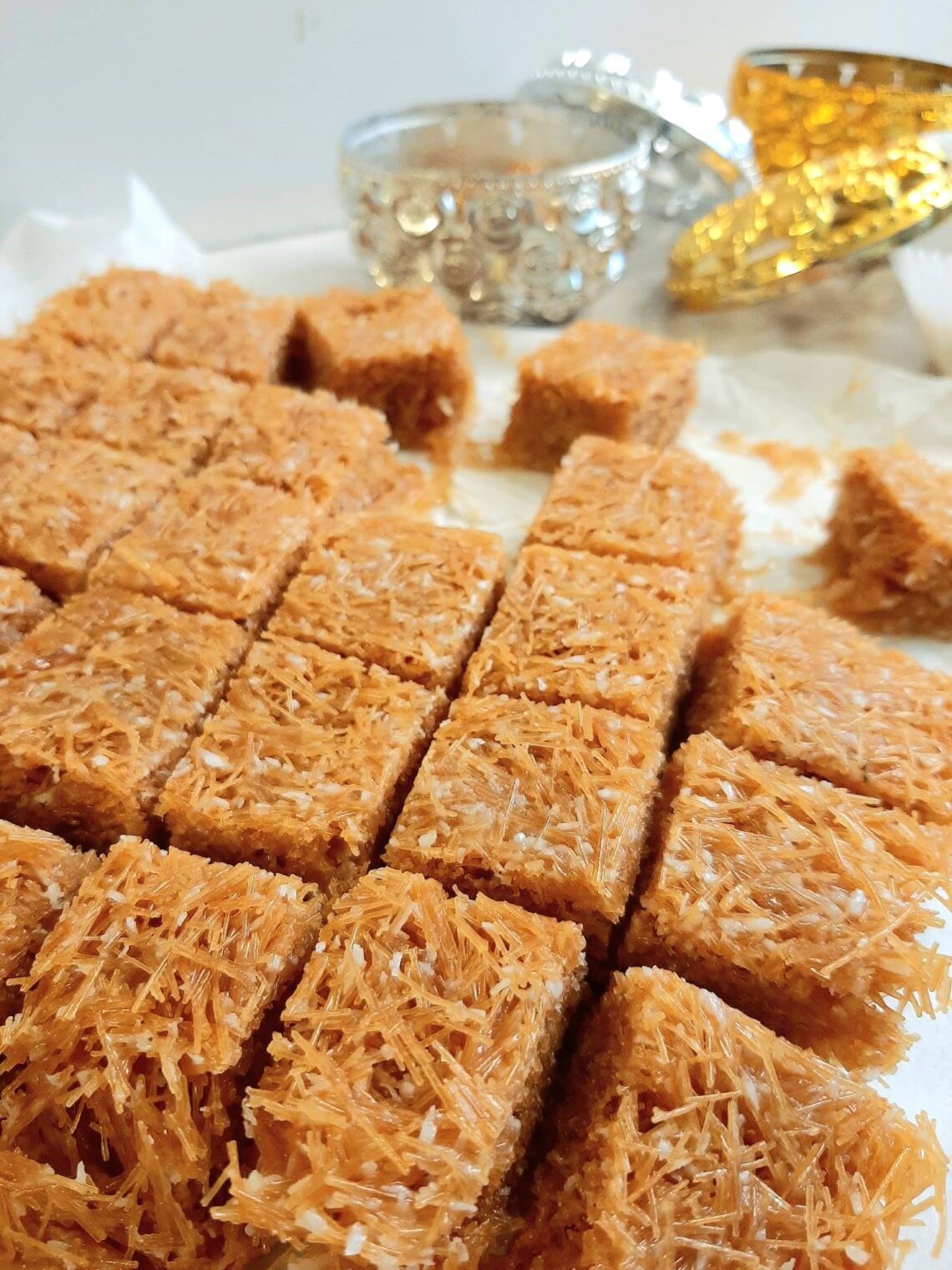 Vermicelli square dessert