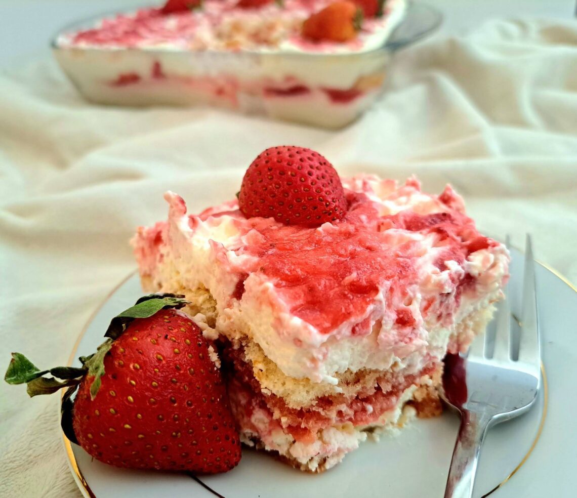 Strawberry Tiramisu